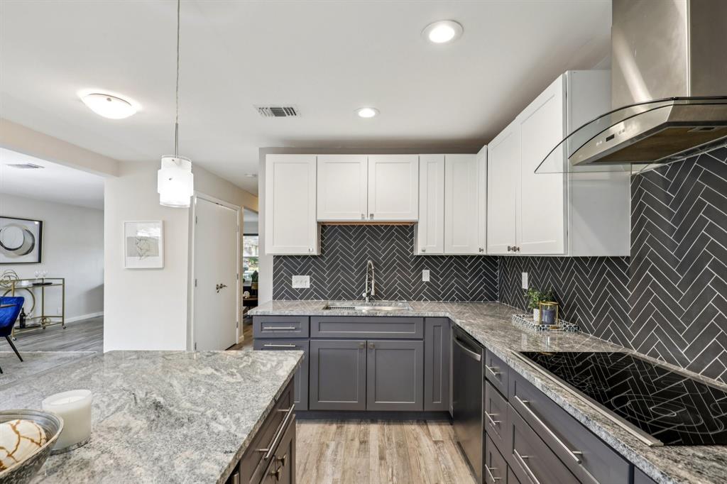 Brookgreen Twnhs 01 - Residential