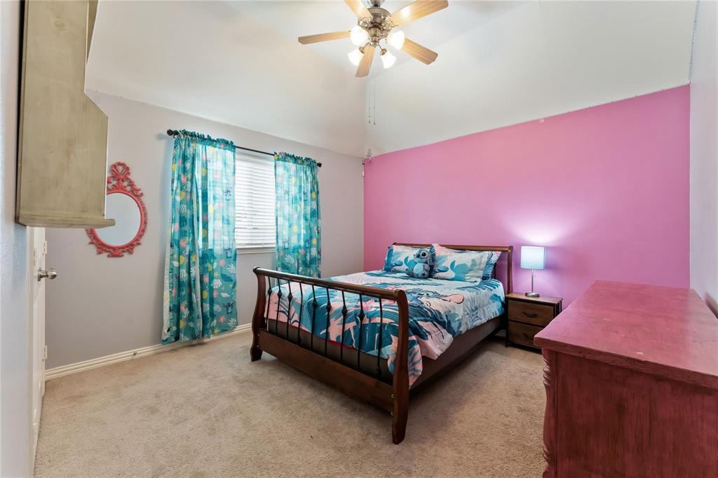 Fox Hollow Estates Ph III - Residential Lease