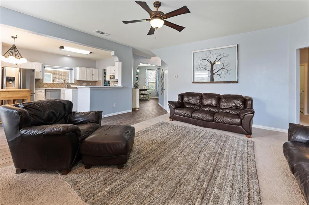 Fox Hollow Estates Ph III - Residential Lease