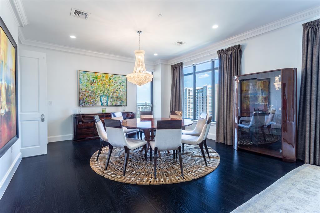 Ritz-Carlton Residences 1 - Residential