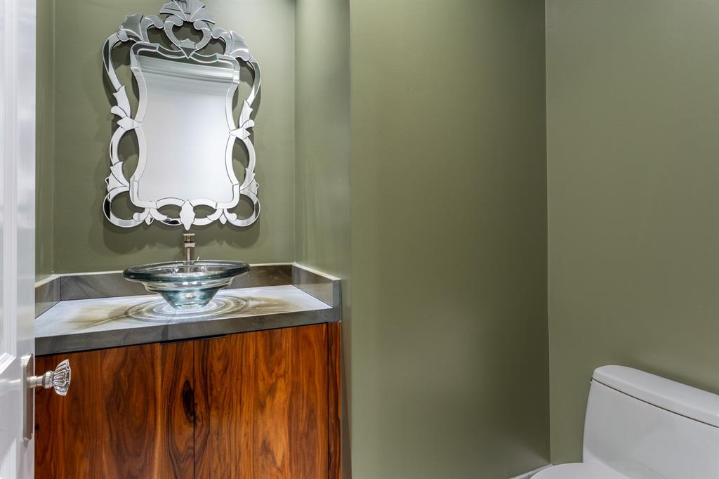 Ritz-Carlton Residences 1 - Residential