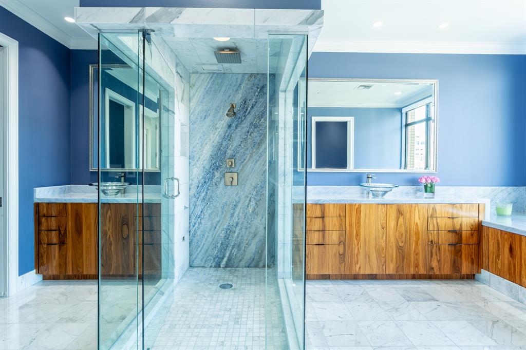 Ritz-Carlton Residences 1 - Residential