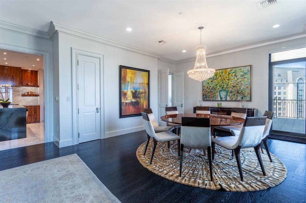 Ritz-Carlton Residences 1 - Residential