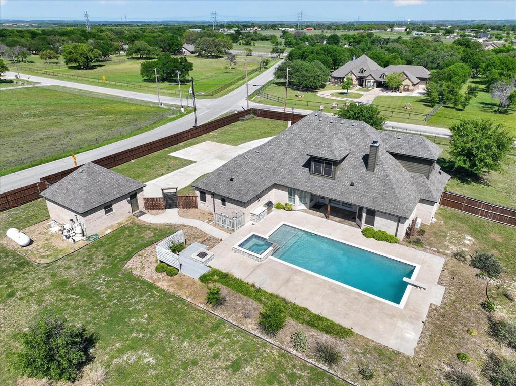 Lone Pine Estates - Residential