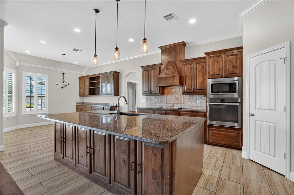 Lone Pine Estates - Residential