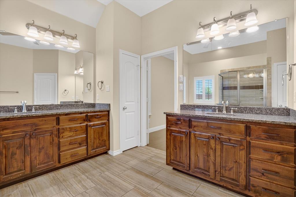 Lone Pine Estates - Residential
