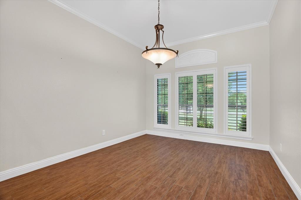 Lone Pine Estates - Residential