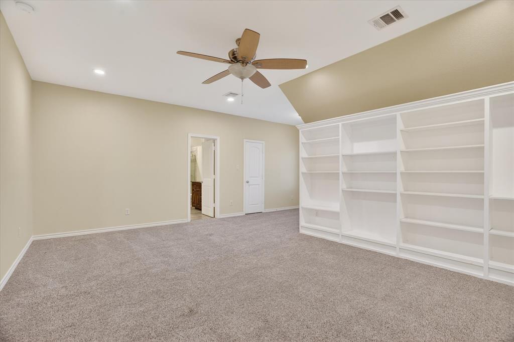 Lone Pine Estates - Residential