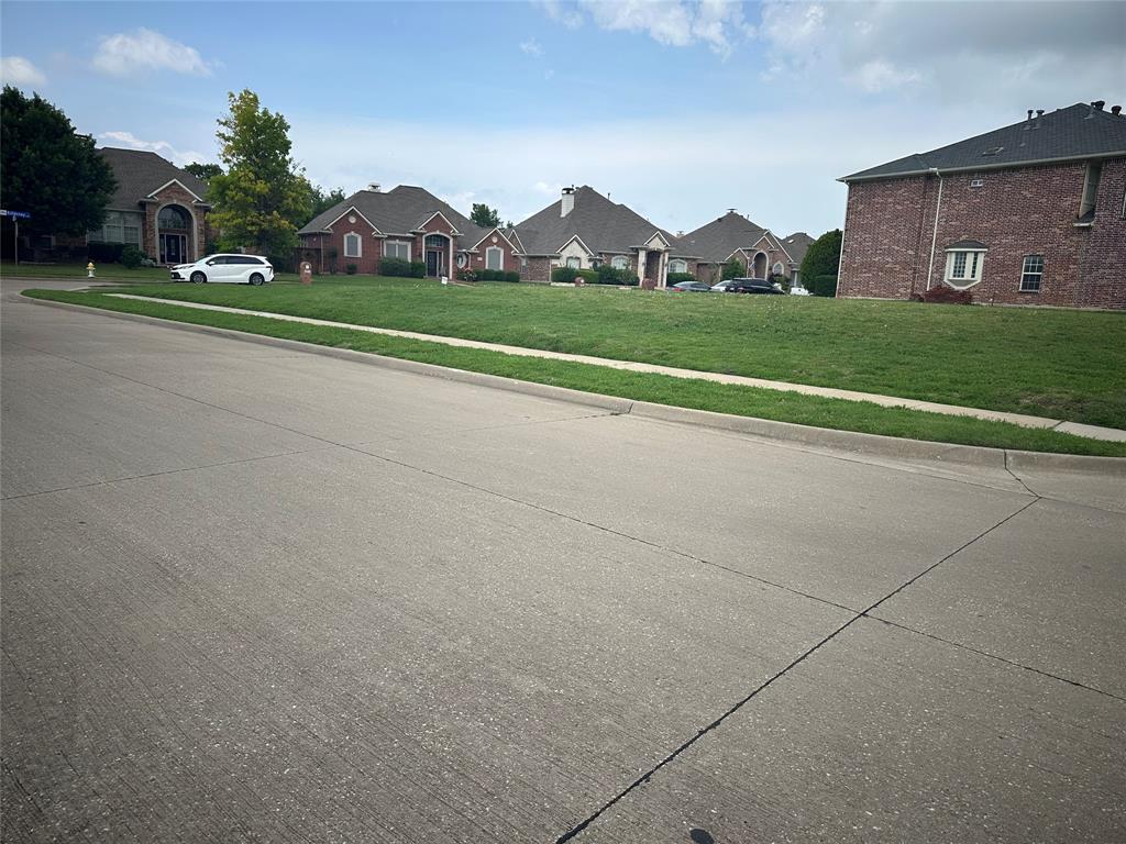 600 Killarney