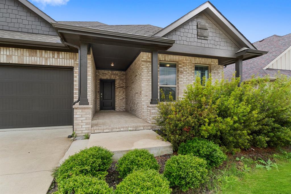 2337 Mockingbird Court