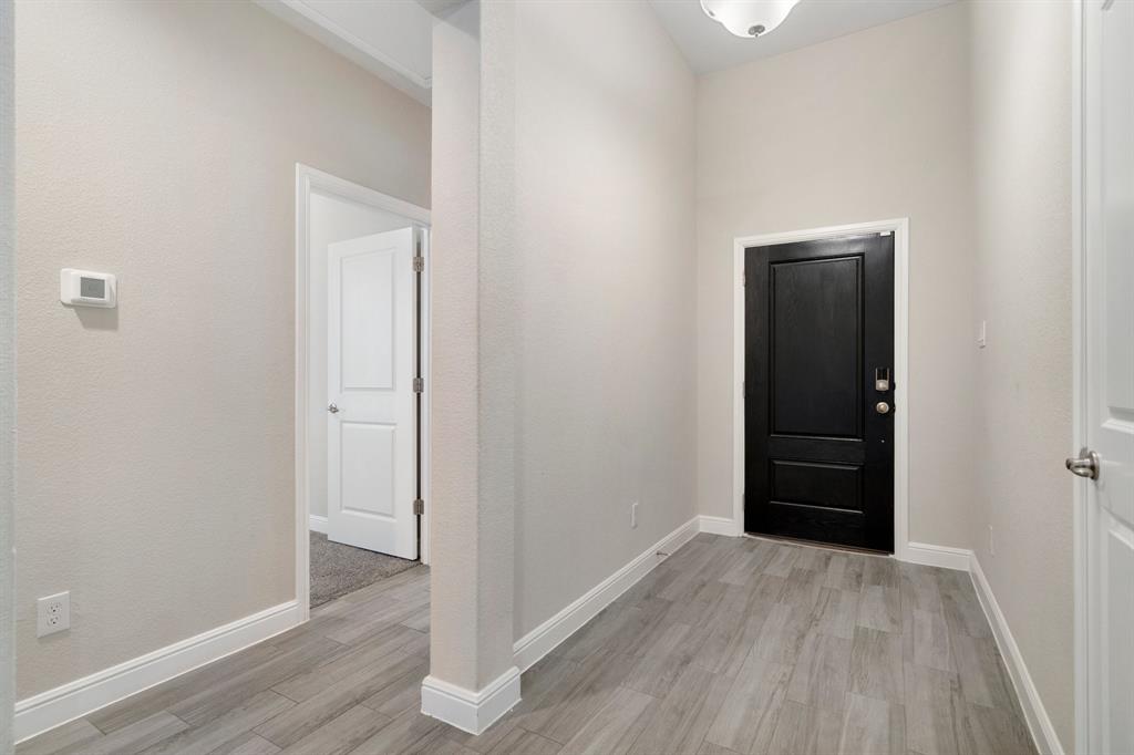 2337 Mockingbird Court