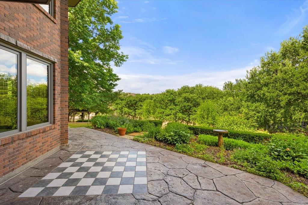 Mira Vista - Residential