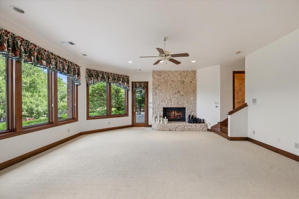 Mira Vista - Residential