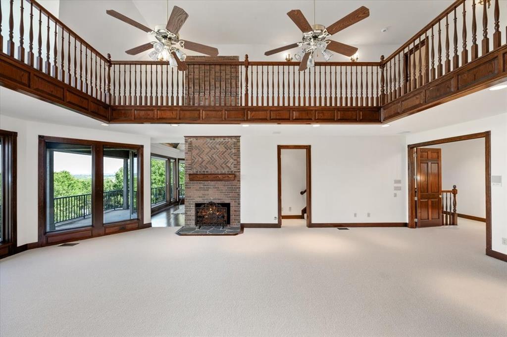 Mira Vista - Residential