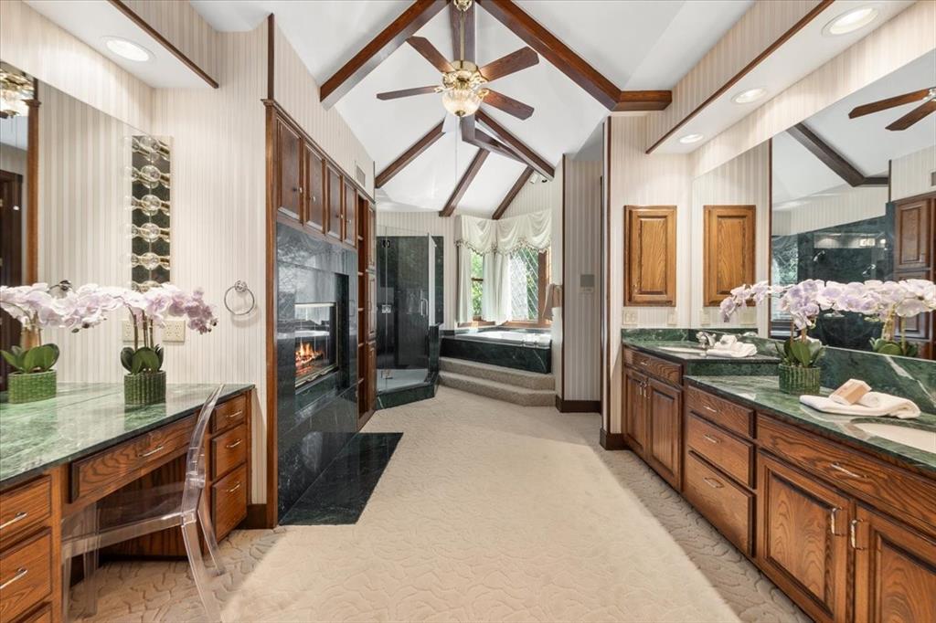 Mira Vista - Residential