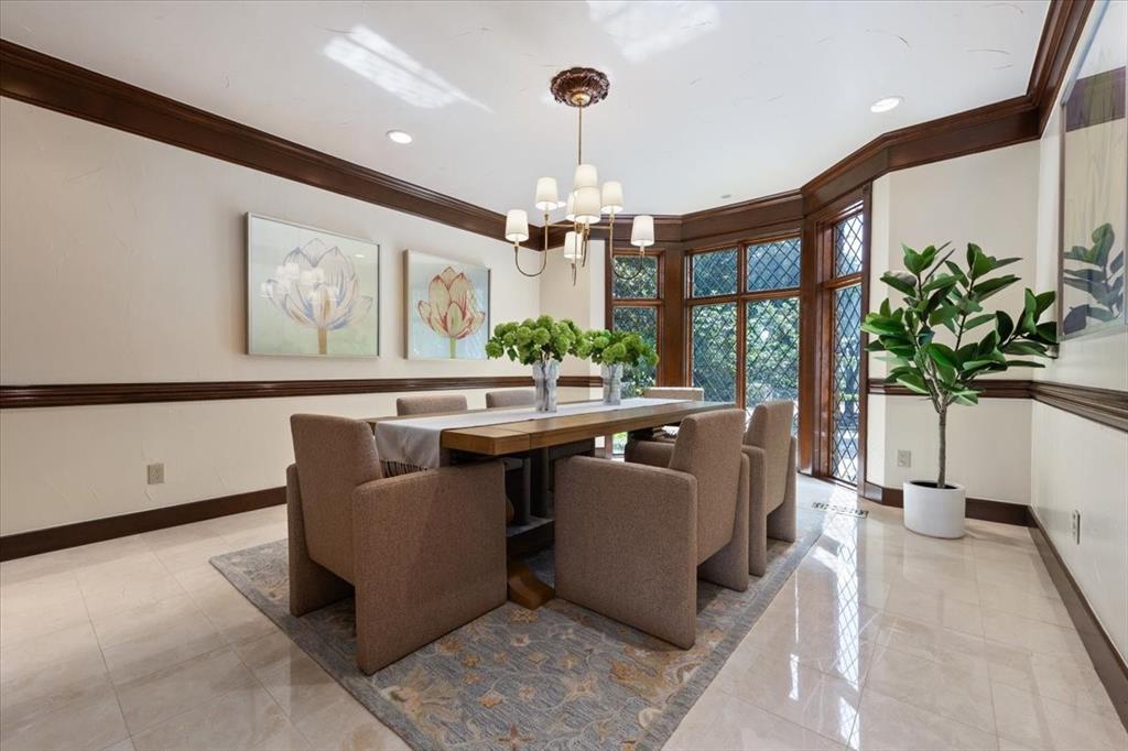 Mira Vista - Residential