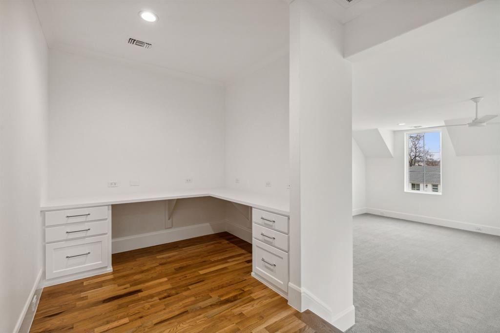 Lovers Lane Heights - Residential