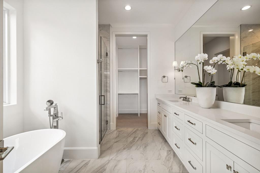 Lovers Lane Heights - Residential