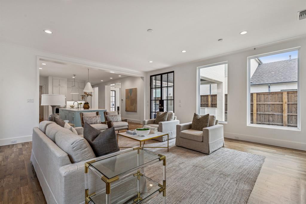 Lovers Lane Heights - Residential