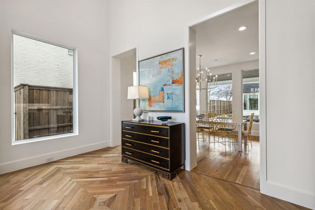 Lovers Lane Heights - Residential