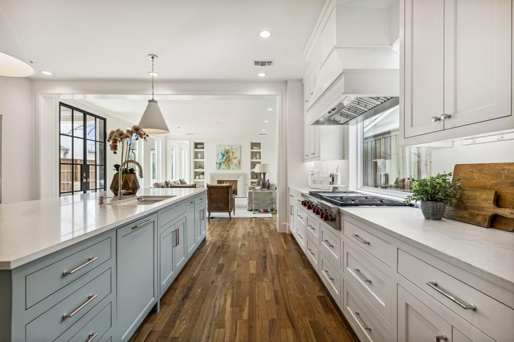 Lovers Lane Heights - Residential