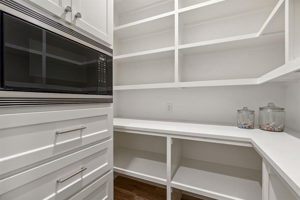 Lovers Lane Heights - Residential