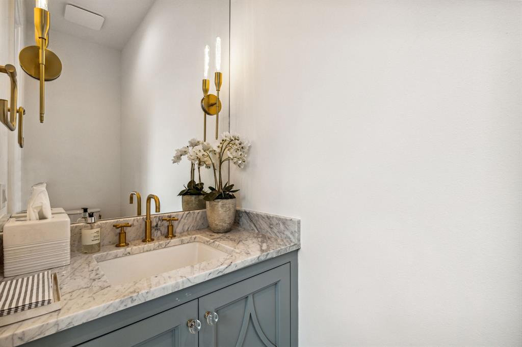 Lovers Lane Heights - Residential