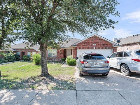 Photo of 3736 Jade Street, Fort Worth, TX 76244 (MLS # 21318994)