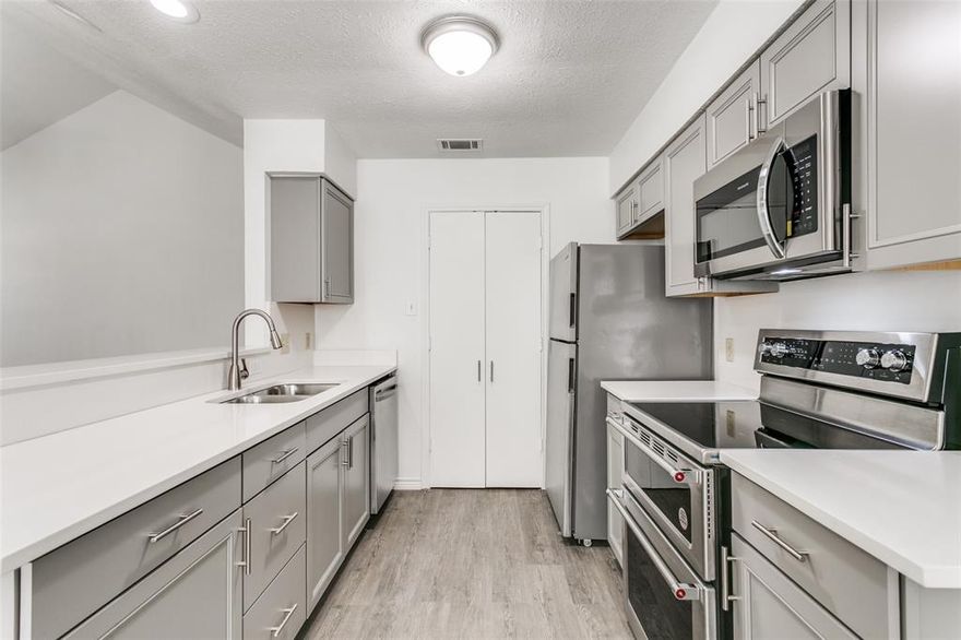 CHARMING HALF-DUPLEX, BUNGALOW RETREAT IN THE HEART OF GRAPEVINE!

Nestled on a quiet cul-de-sac in the sought-after Timberline Estates, offers the perfect blend of tranquility and modern convenience. This meticulously updated 1.5-story half duplex, bungalow is a rare find, boasting a dual primary layout that caters perfectly to empty-nesters, first-time buyers, or savvy investors.  Step inside to an expansive, sun-drenched great room featuring soaring cathedral ceilings and a classic brick wood-burning fireplace. The heart of the home has been completely transformed with designer touches, including sleek quartz countertops in the kitchen, freshly painted cabinetry, and a suite of brand-new stainless-steel appliances—featuring a double oven for the home chef. Rustic wood-look luxury vinyl plank flooring flows seamlessly through the main living areas, offering both durability and timeless style. With a private primary suite on the main level and a second master retreat upstairs, the floor plan offers unmatched flexibility. Extra-large 2-car garage and located just steps from the highly rated Grapevine High School.  This is more than a home; it’s a lifestyle opportunity in a premier North Texas location!

Recent Updates:  Roof, interior & exterior paint, LVP flooring, quartz countertops, ss appliances, toilets

Parr Park: Large, popular park, a mile away and features extensive playgrounds, paved trails, and a spray ground for cooling off in the summer.  
Bear Creek Park: Located roughly 1.4 miles away, this park offers a dog park, a disc golf course, baseball fields, and trails.  
Grapevine Lake: Just minutes away, the lake has many parks, including Meadowmere and Katie's Woods Park, fishing, hiking, and water activities.  Grapevine Historic Main Street District: Vibrant destination with historic buildings, shops, boutiques, galleries, and extensive selection of restaurants.  Nearby grocery options about a mile away.