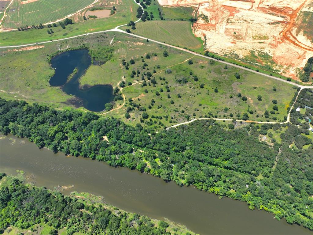 Mitchell Bend - Land