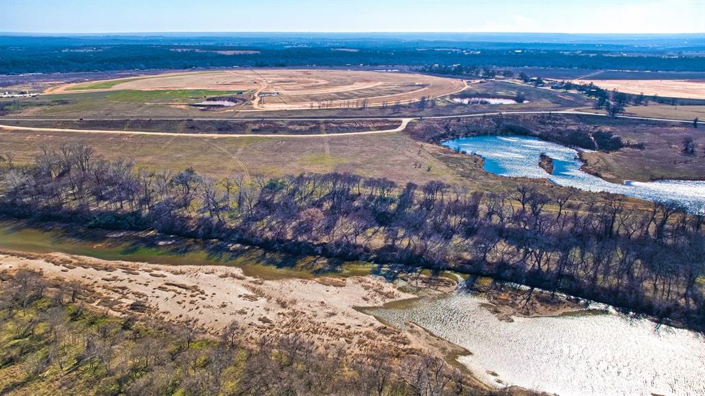 Mitchell Bend - Land