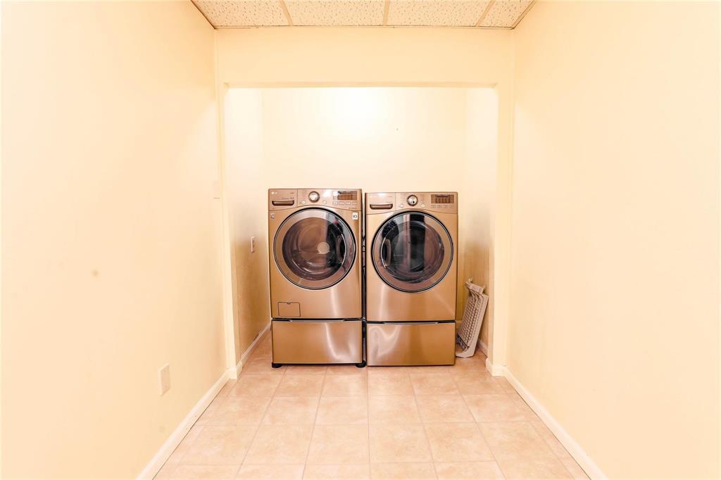 Wilshire Add - Residential Lease