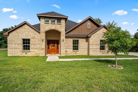 639 Legendary Lane Gun Barrel City TX 75156