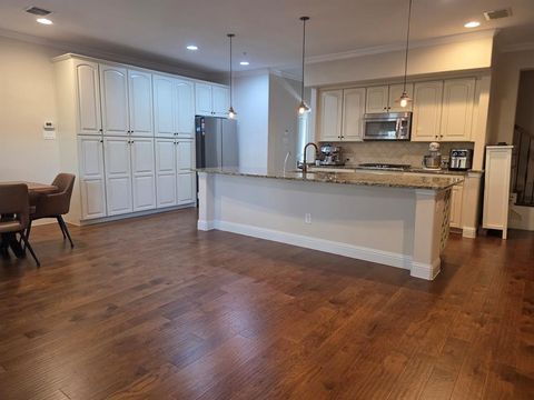 Photo of 2517 Jackson Drive, Lewisville, TX 75067 (MLS # 21213947)