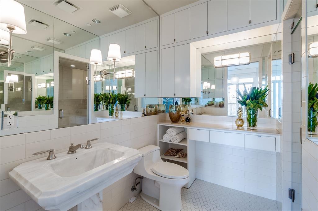 Vendome On Turtle Creek Condo - Residential