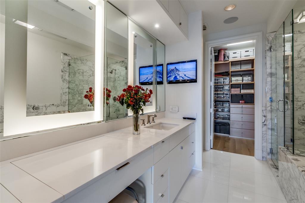 Vendome On Turtle Creek Condo - Residential