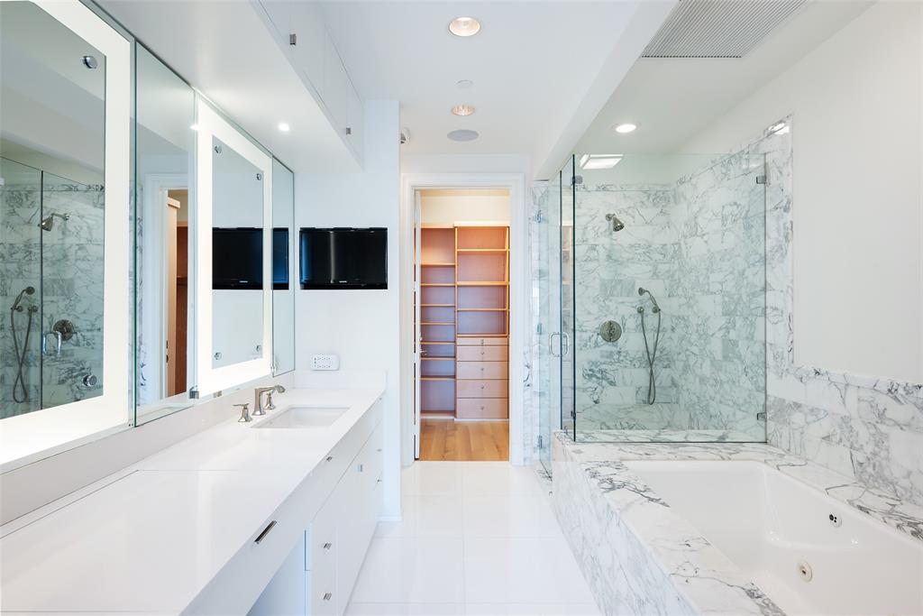 Vendome On Turtle Creek Condo - Residential