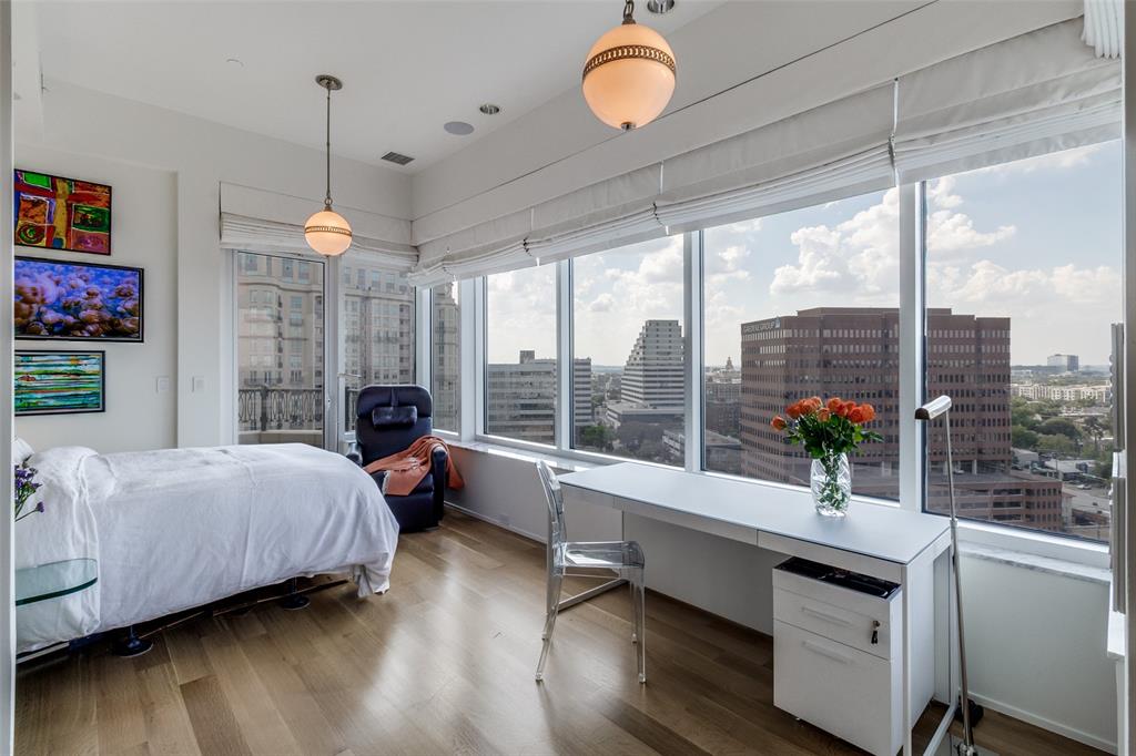 Vendome On Turtle Creek Condo - Residential