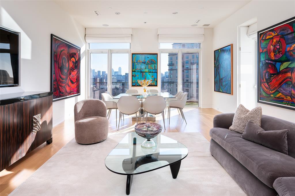 Vendome On Turtle Creek Condo - Residential