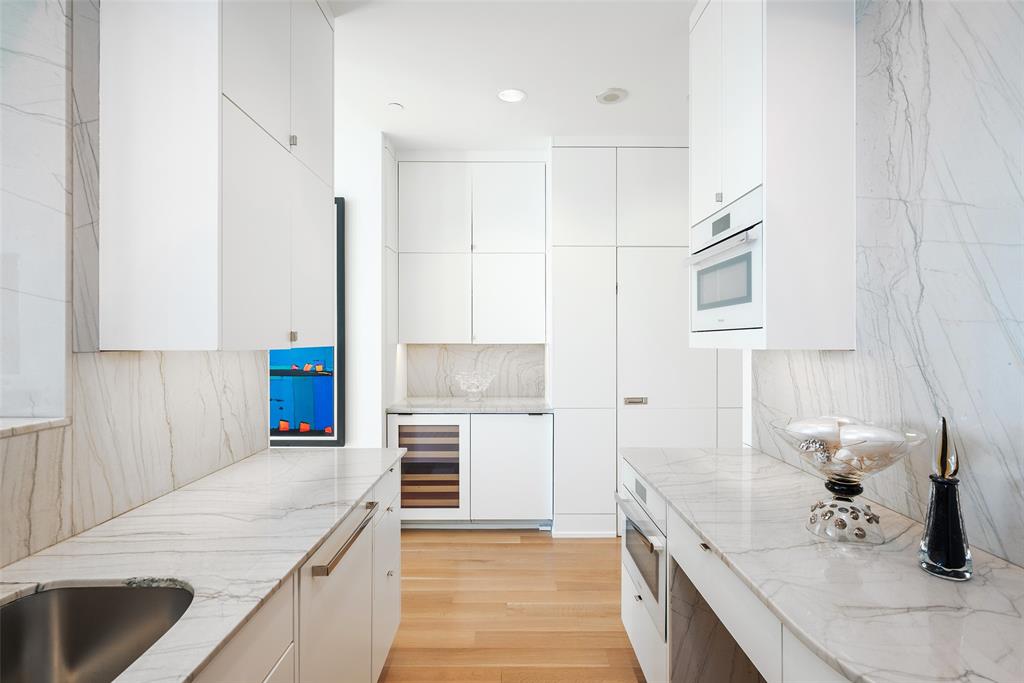 Vendome On Turtle Creek Condo - Residential