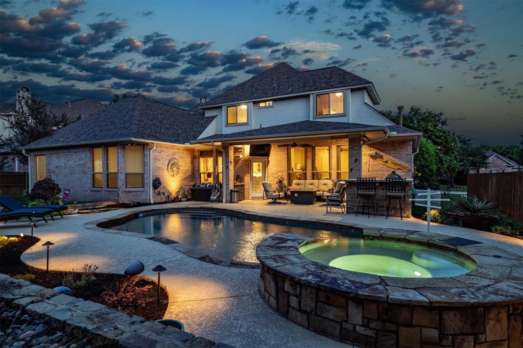 8909 Stratford Drive