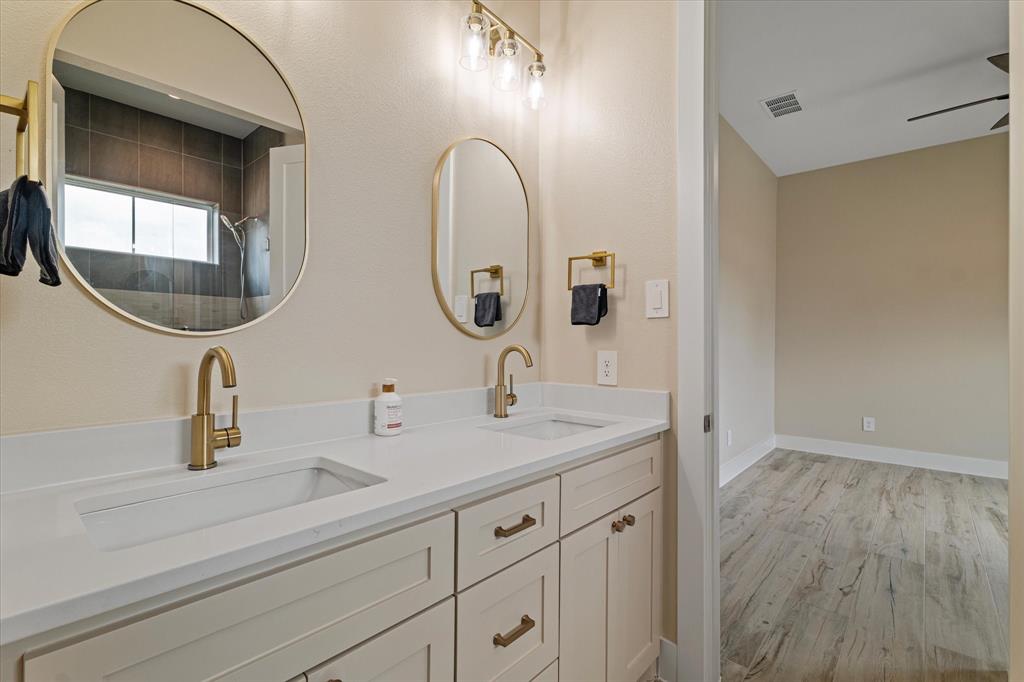 Lone Star Lane Add - Farm