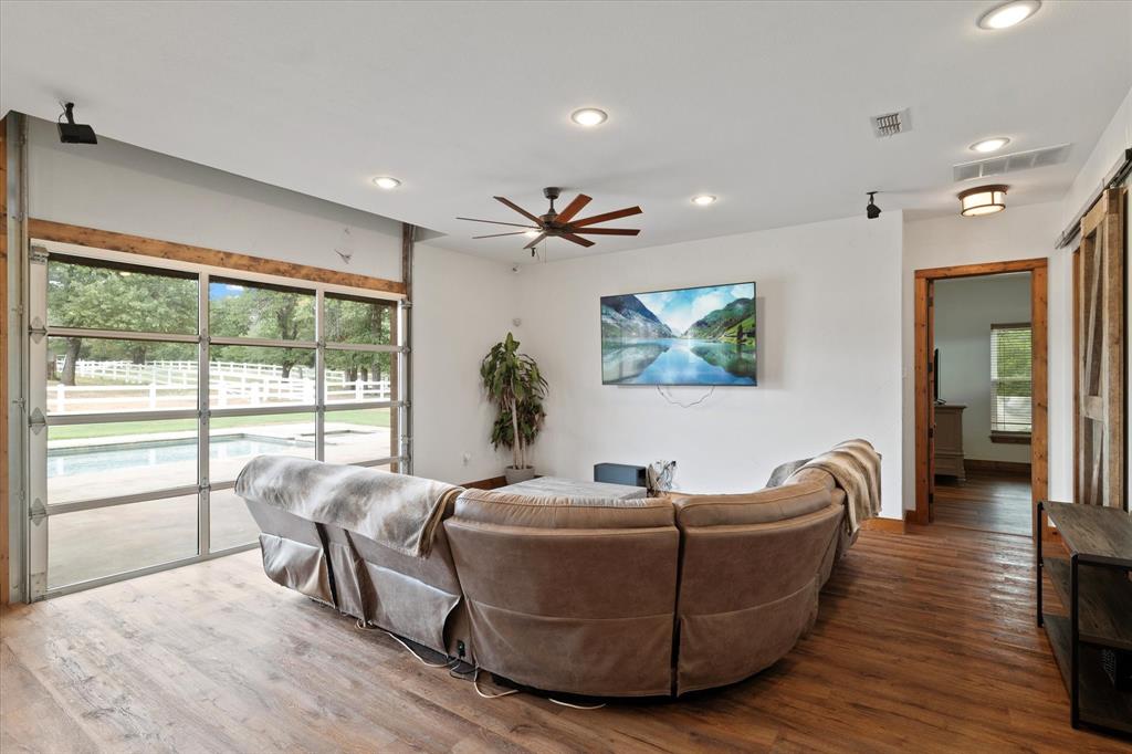 Lone Star Lane Add - Farm