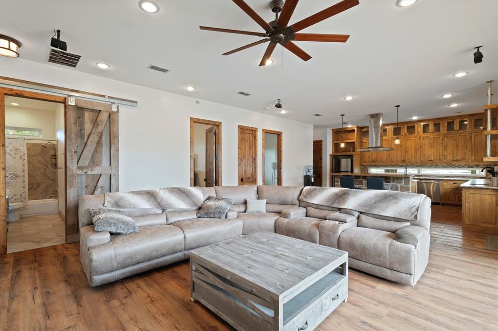 Lone Star Lane Add - Farm