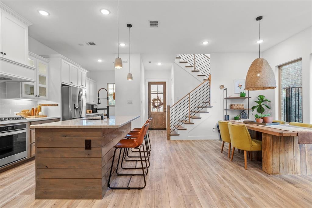 813 Forest Lake Road