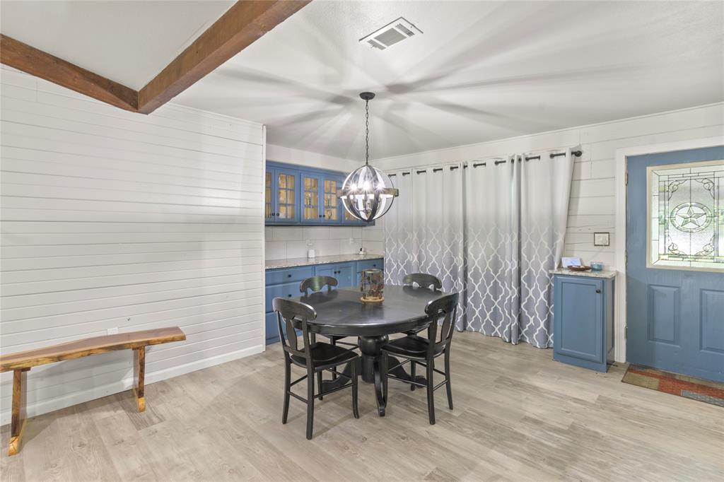 323 Dyer Circle