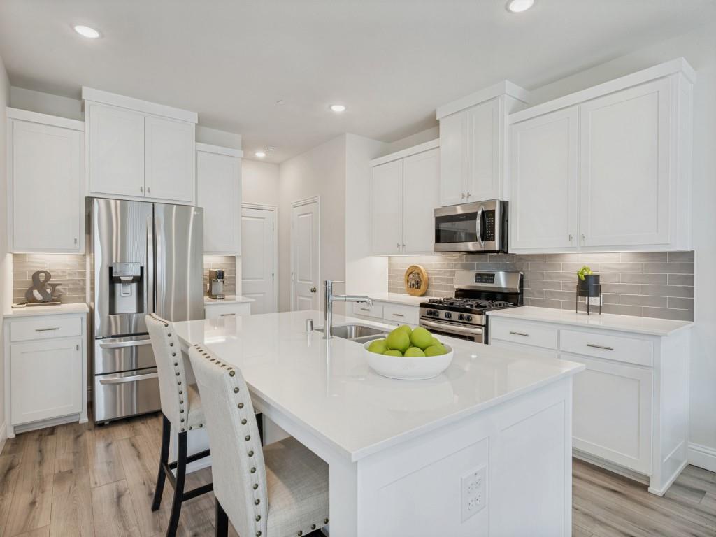 1319 Hill Country Place