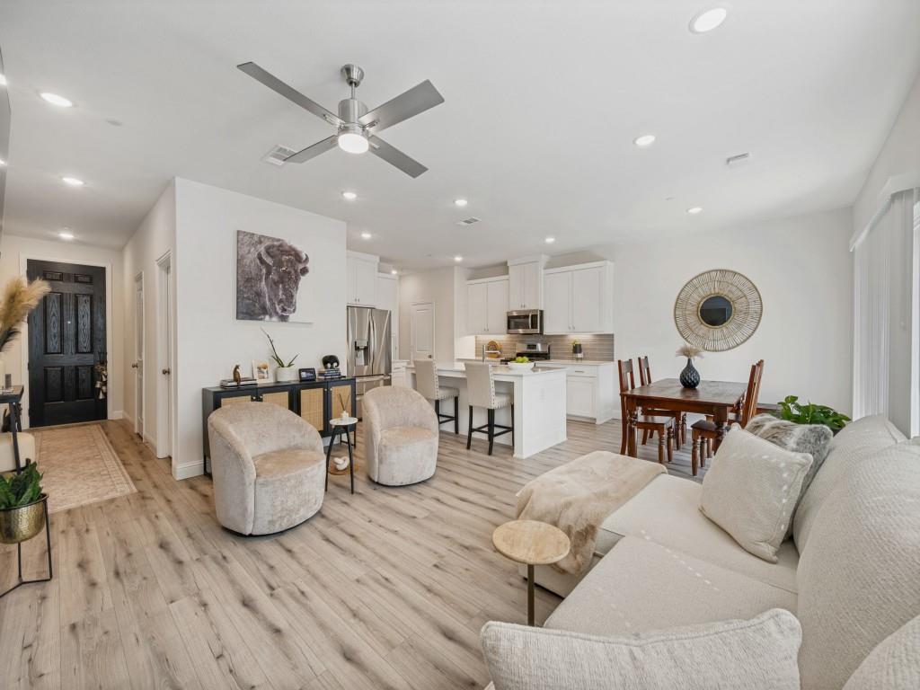 1319 Hill Country Place