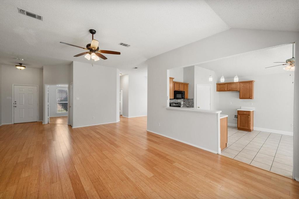 1610 Crestmeadow Lane