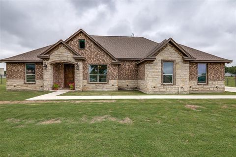 105 Lucy Kirk Lane Springtown TX 76082